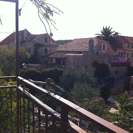 Renato Apartment *